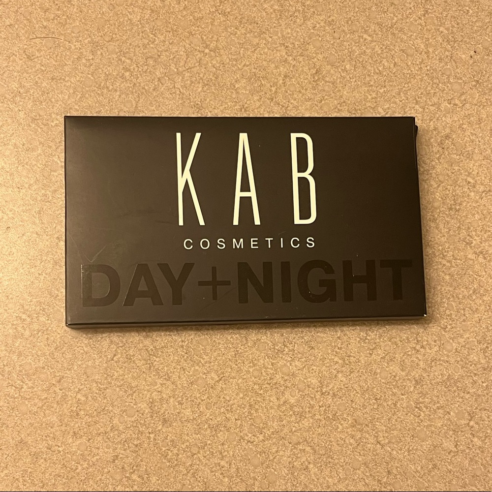 eyeshadow pallet
